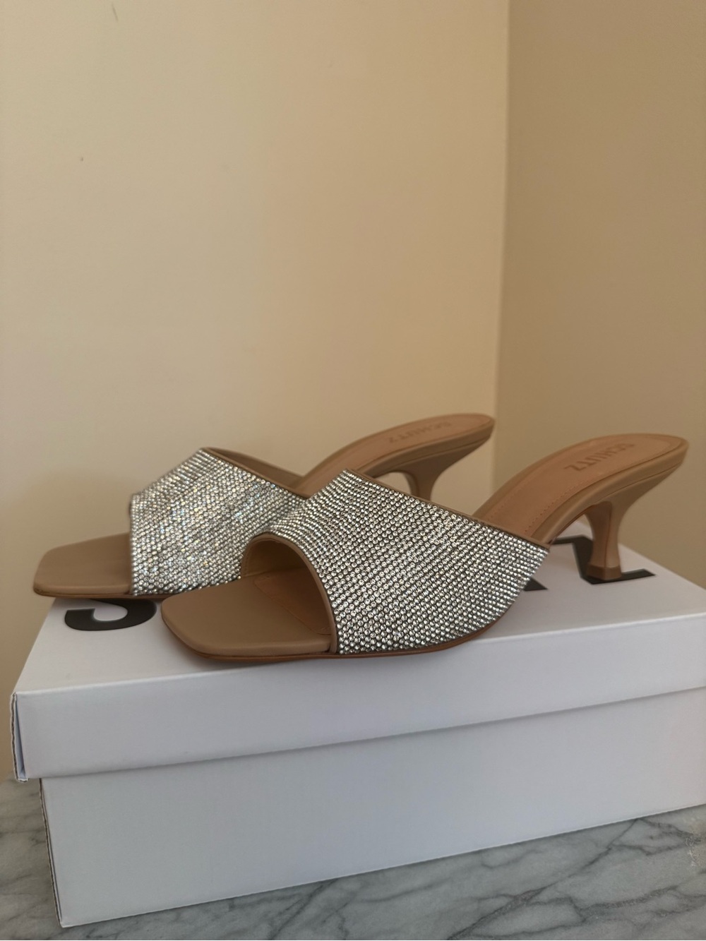 SCHUTZ Dethalia Glam Mule Heels Women’s 9.5 Silver Crystal Rhinestone NIB Beige